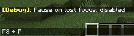 Screenshot showing how to disable 'Pause on lost focus' in Minecraft